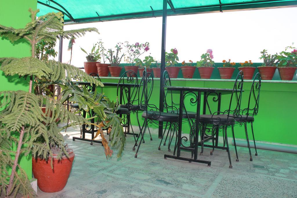 Simrika Homes Bed And Breakfast Kathmandu Buitenkant foto